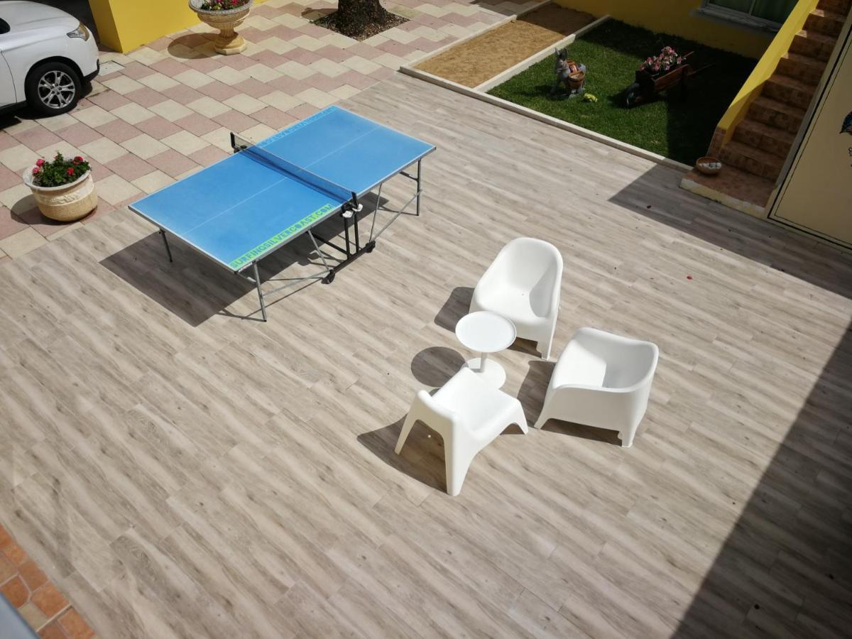Surf House Helena Hotel Балеал Екстериор снимка