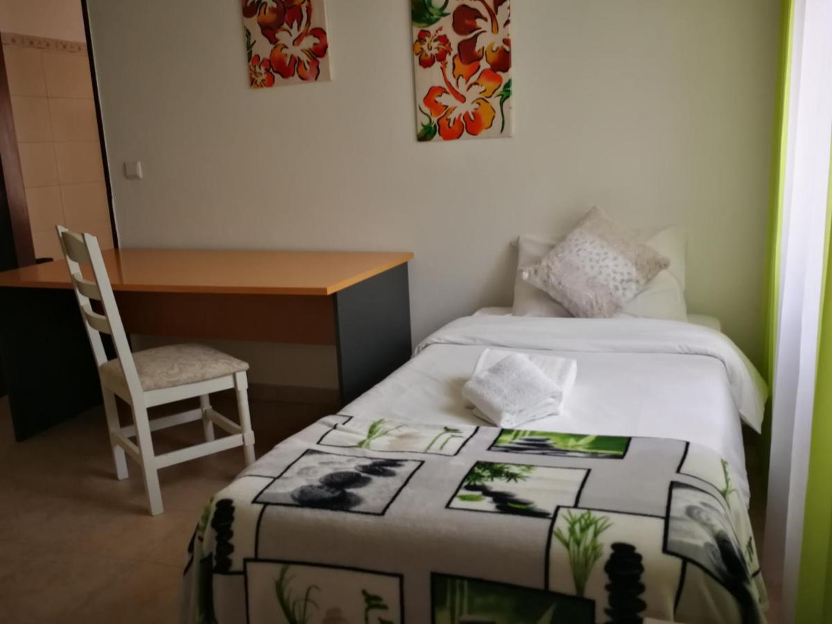 Surf House Helena Hotel Балеал Екстериор снимка