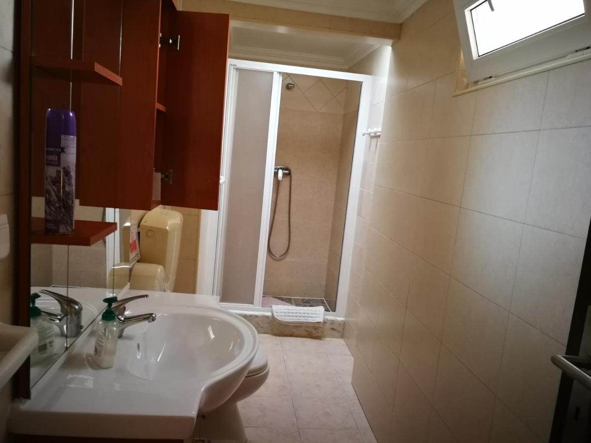 Surf House Helena Hotel Балеал Екстериор снимка